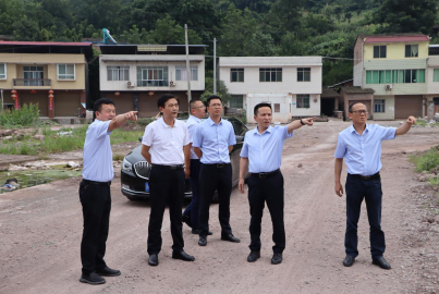 四川路橋黨委委員、副董事長(zhǎng)胡元華一行赴蜀能礦產(chǎn)調(diào)研指導(dǎo)工作