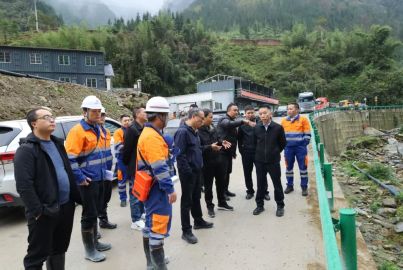 馬邊縣委常委、總工會主席徐澤星赴蜀能礦產(chǎn)三號礦山調(diào)研項目建設(shè)工作