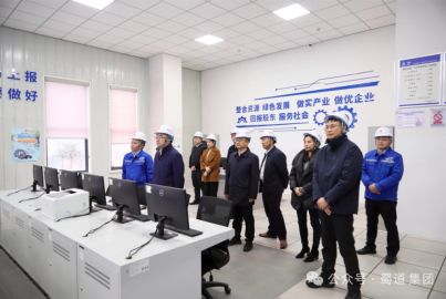 張勝調(diào)研重點項目建設(shè)及生產(chǎn)經(jīng)營工作并開展&ldquo;冬送溫暖&rdquo;慰問等活動